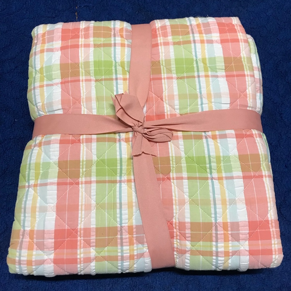 New Twin Comforter. Pink and green plaid